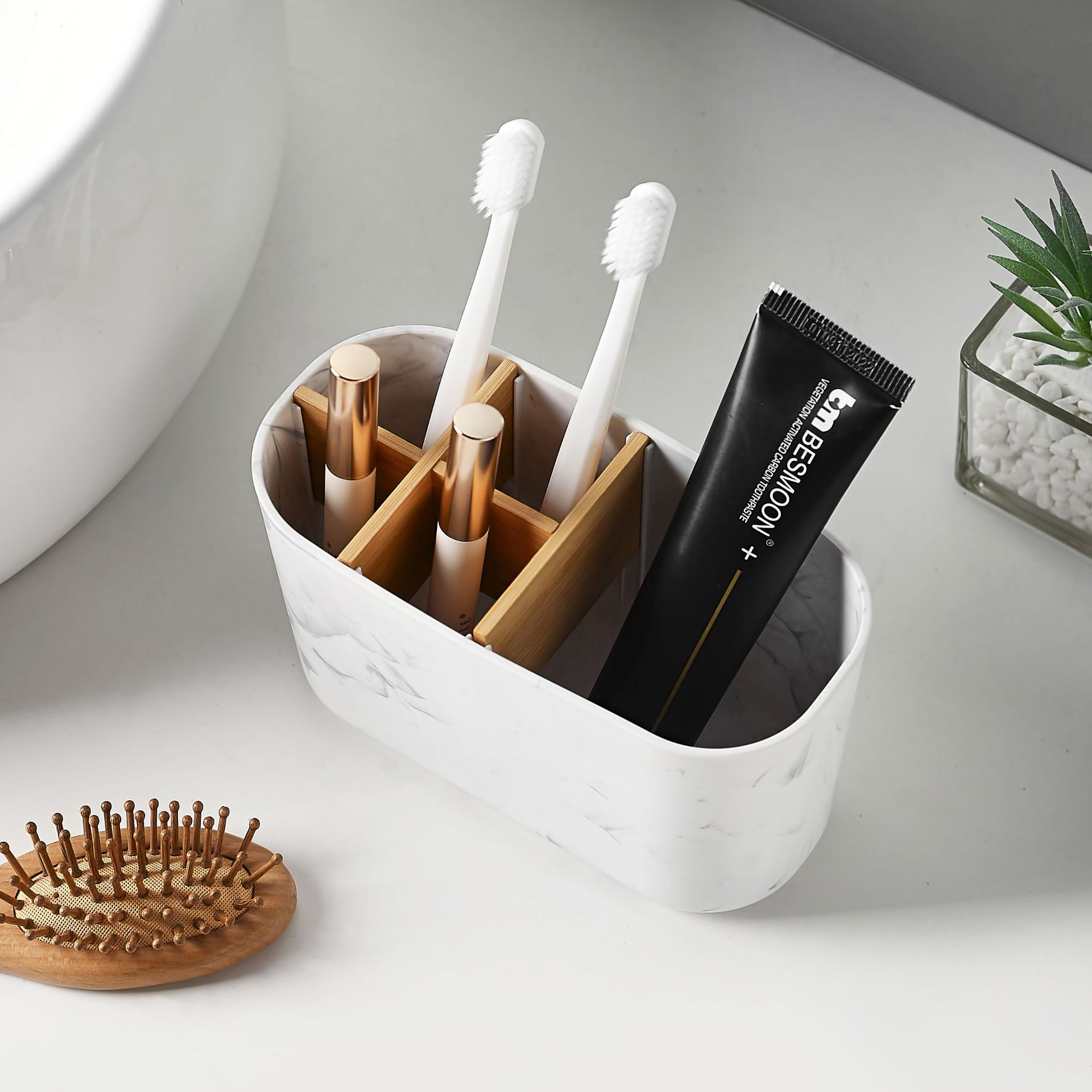حامل فرشاة أسنان من الخيزران ل - مراجعة Bamboo Toothbrush Set وسعره